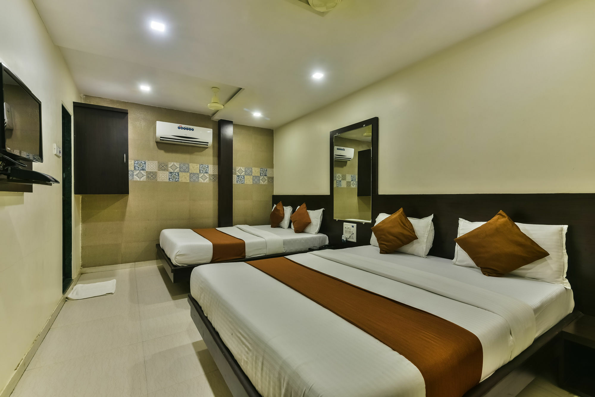 Hotel Guestinn Residency Mumbai Exterior foto