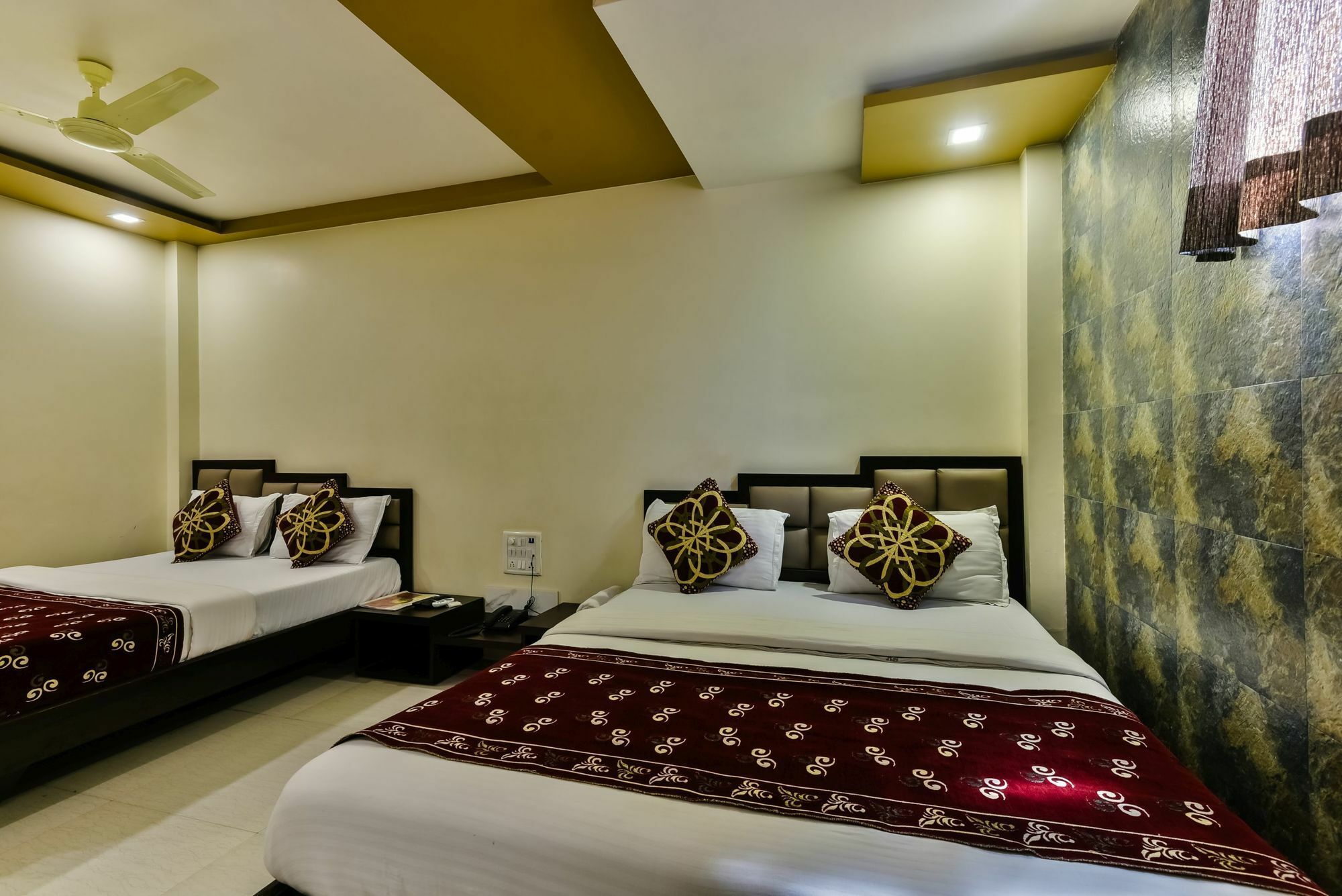 Hotel Guestinn Residency Mumbai Exterior foto