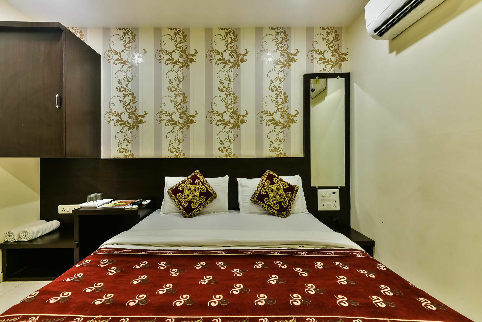 Hotel Guestinn Residency Mumbai Exterior foto